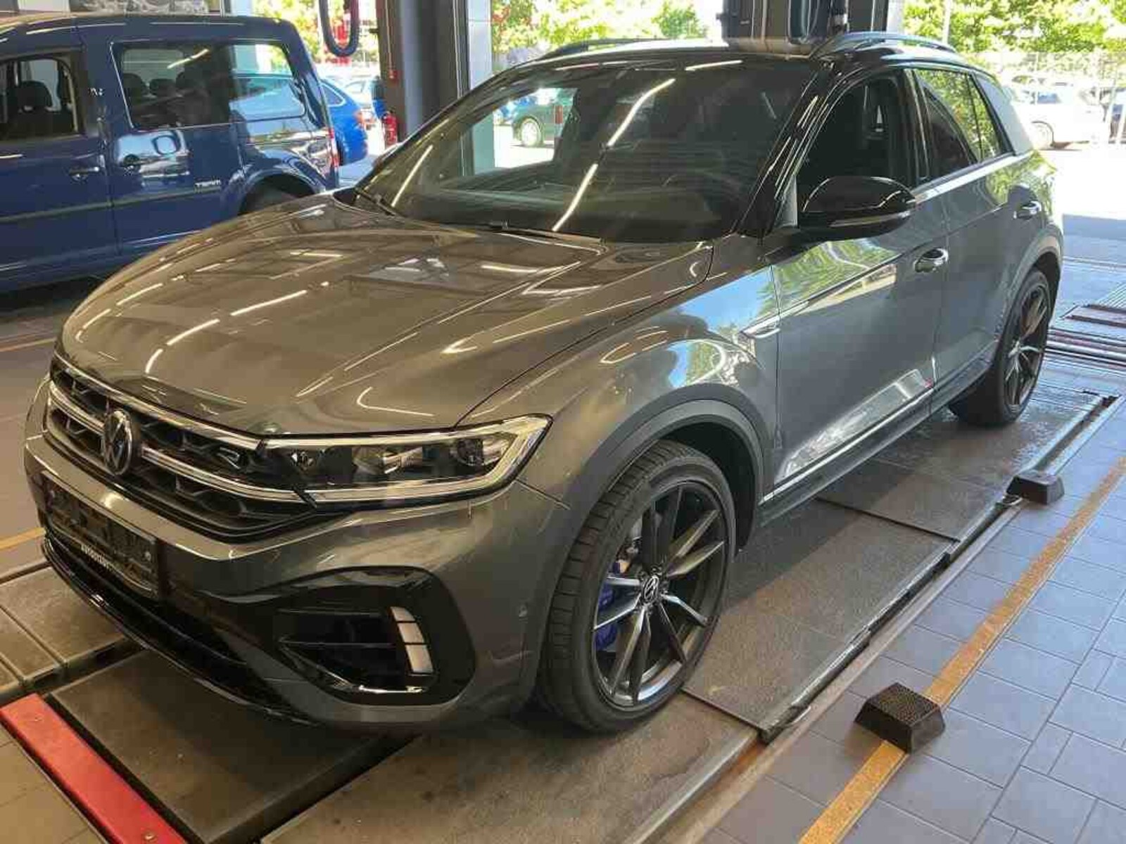 Volkswagen T-Roc – Bild 2