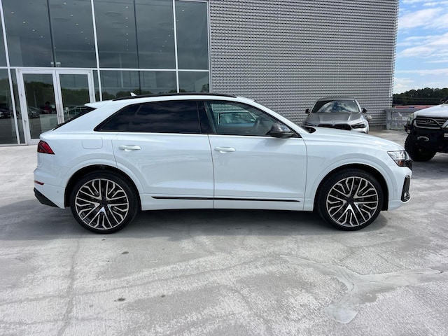 2026 Audi SQ8