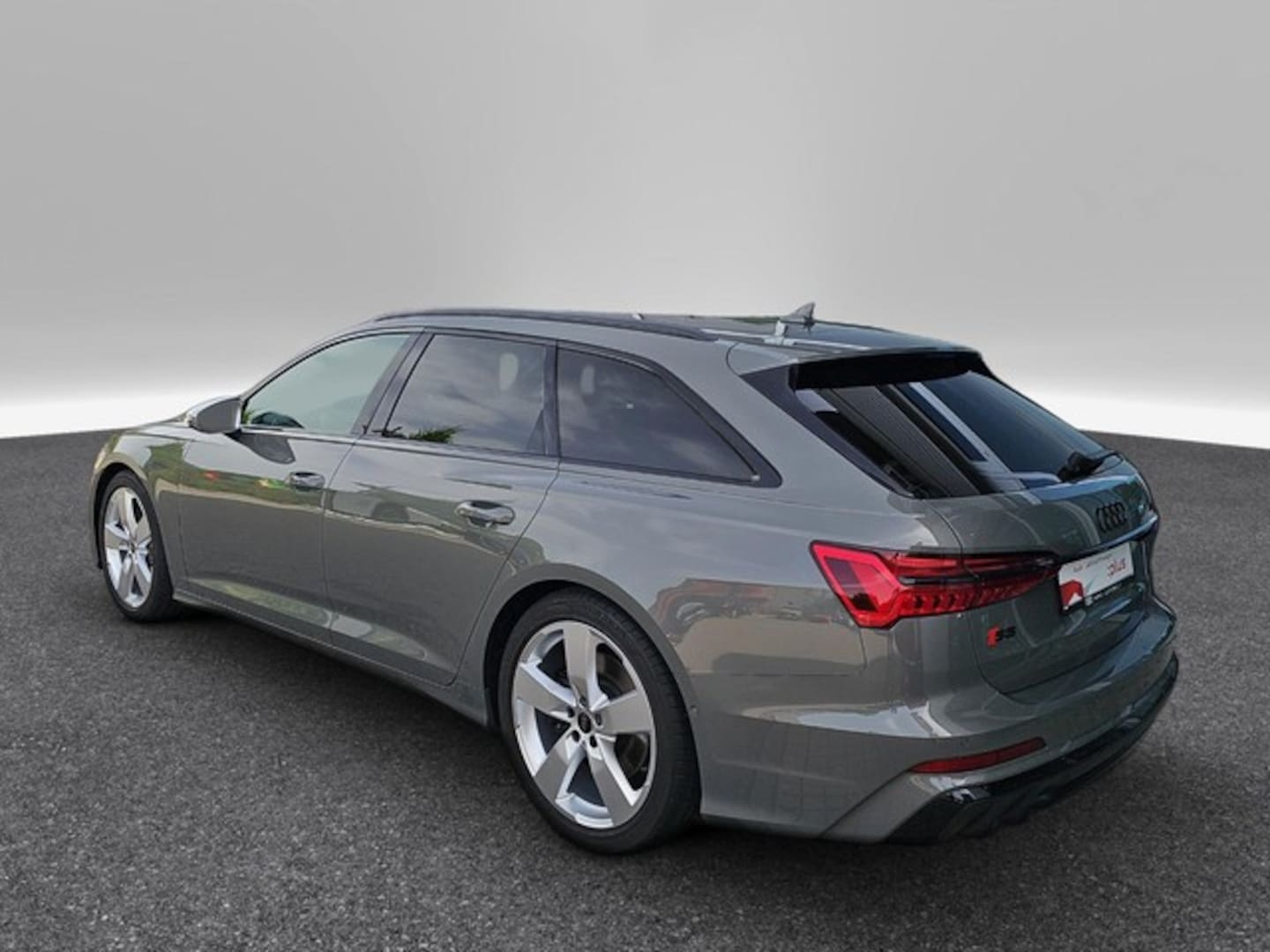 Bild über Audi S6 Avant S6 Avant TDI 253(344) kW(PS) tiptronic - für weitere Informationen kontaktieren Sie den Audi Partner