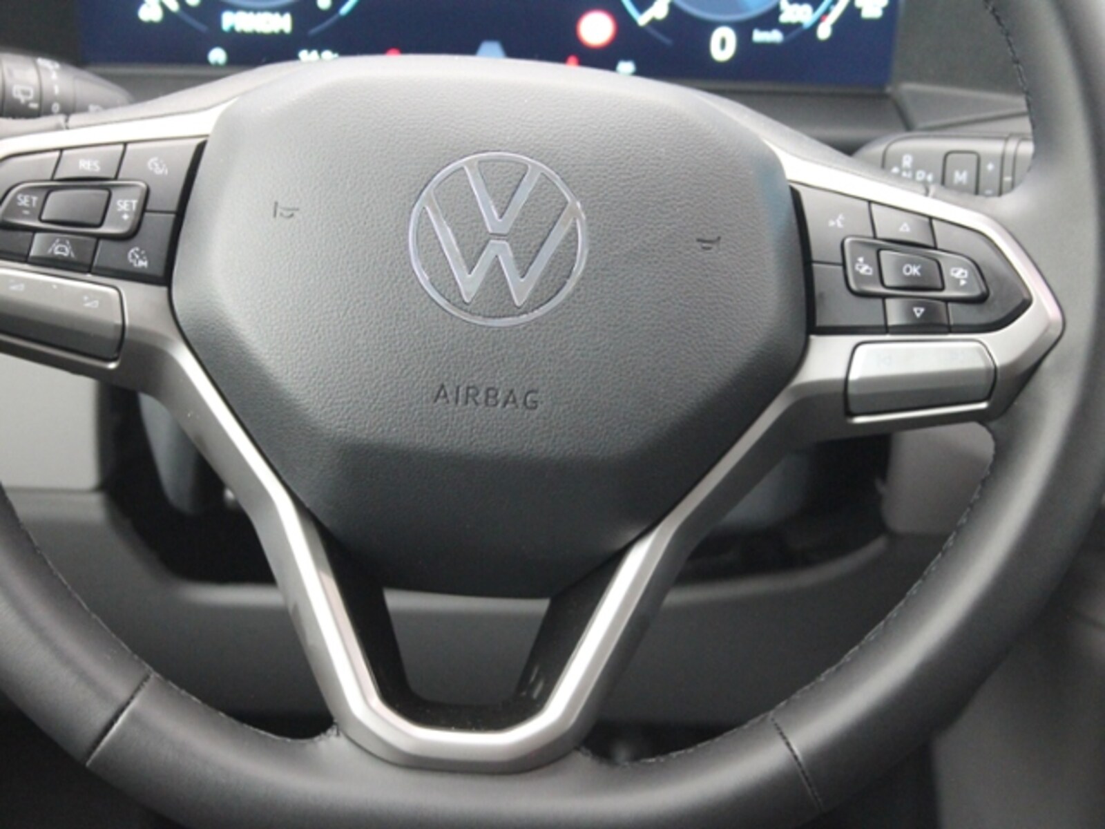 Volkswagen Transporter Kombi kurzer Radstand – Bild 18