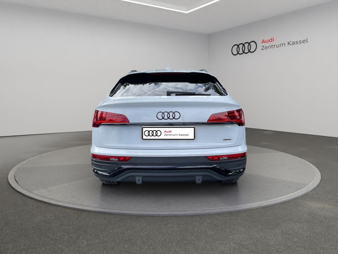 Bild über Audi Q5 Sportback 40 TDI quattro S tronic - für weitere Informationen kontaktieren Sie den Audi Partner