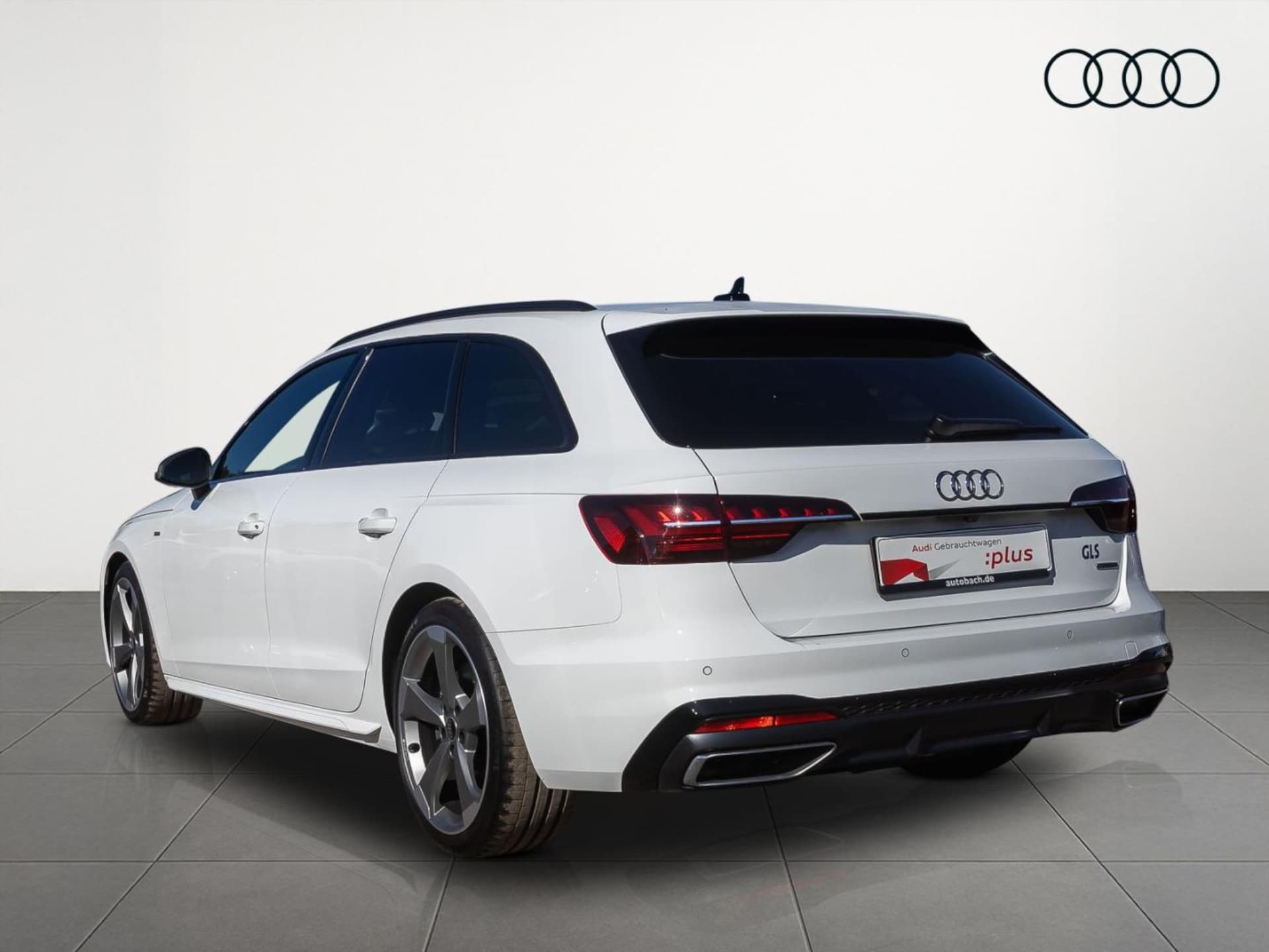 Audi A4 Avant S line