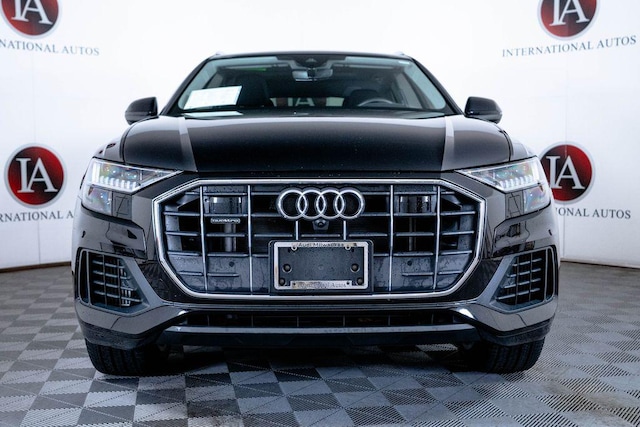 2023 Audi Q8