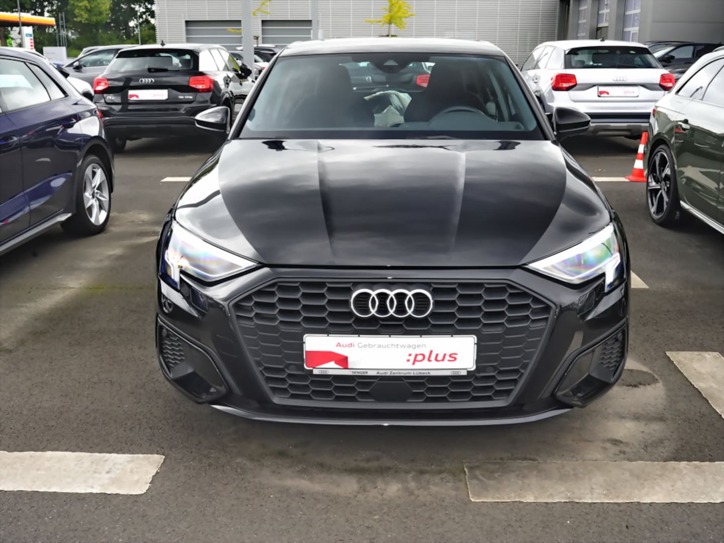 Bild über Audi A3 Sportback TFSI e 40 TFSI e S tronic - für weitere Informationen kontaktieren Sie den Audi Partner