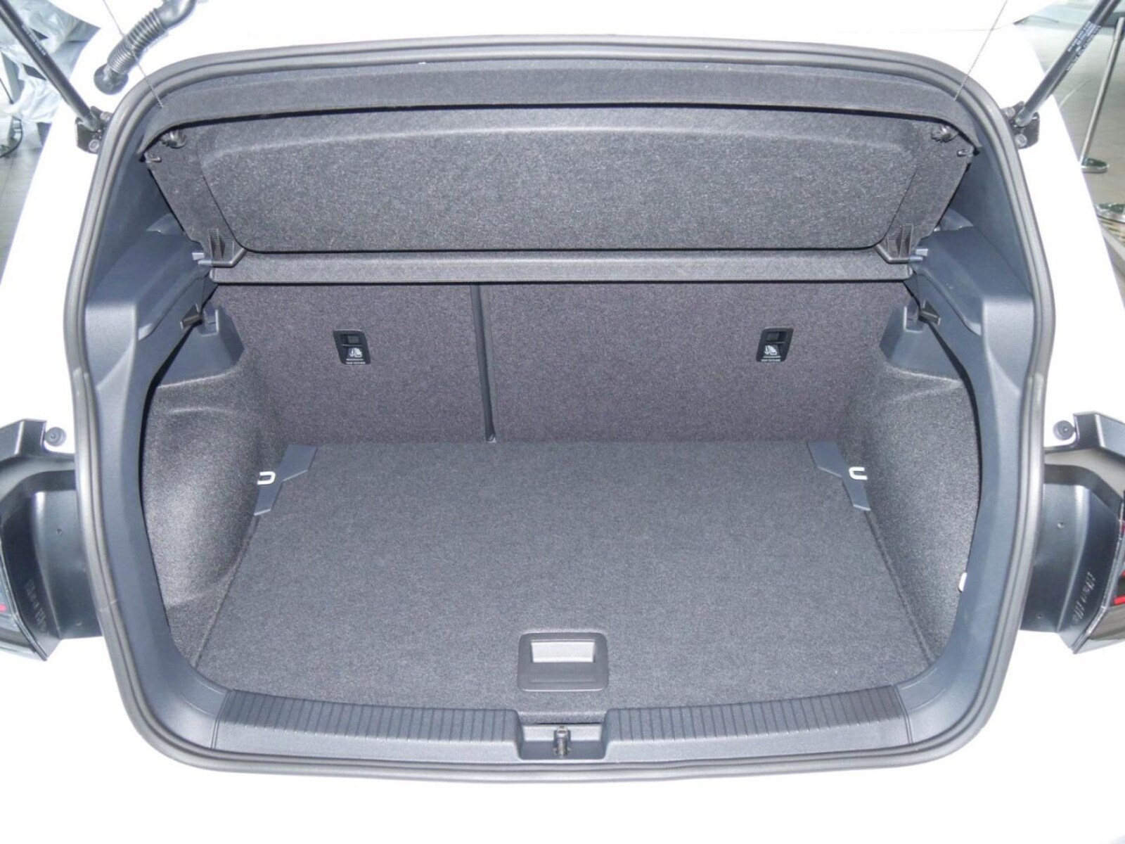 Volkswagen T-Cross – Bild 11