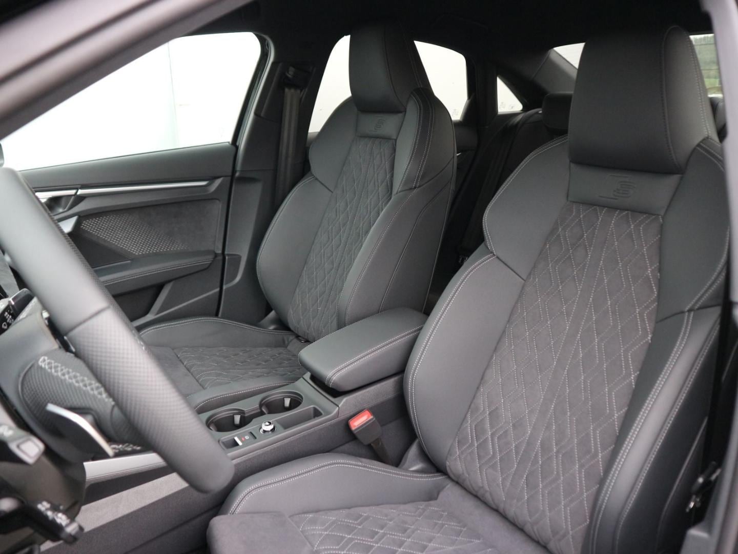 Image about Audi A3 Limousine S line 35 TDI S tronic
