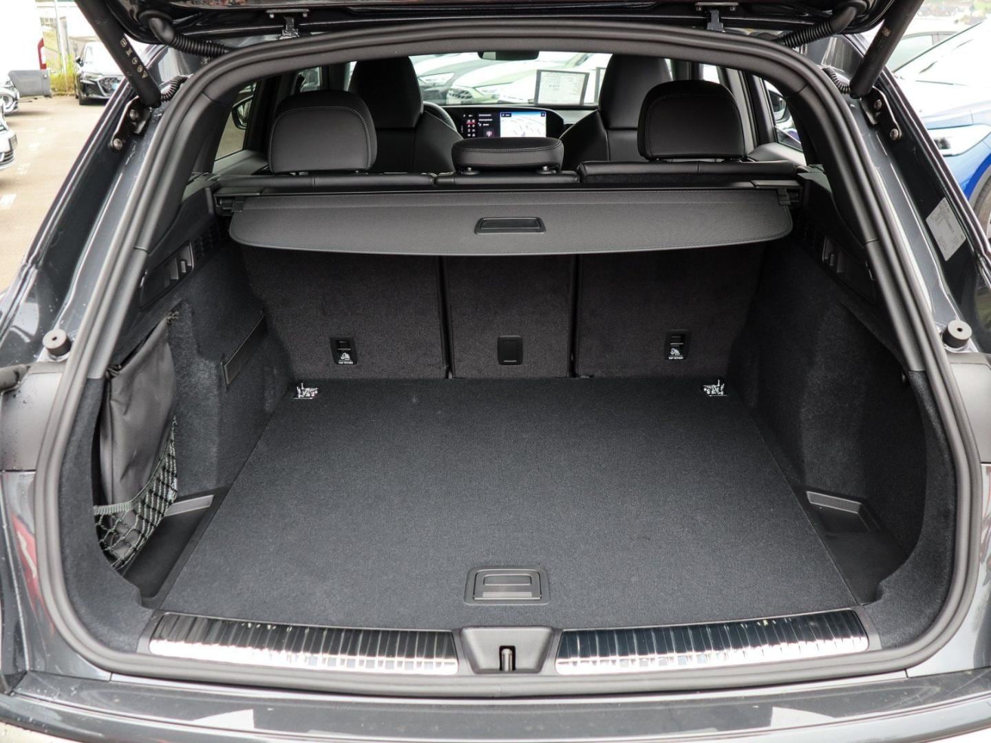 Bild über Audi Q5 SUV TFSI quattro 150 kW S tronic - für weitere Informationen kontaktieren Sie den Audi Partner