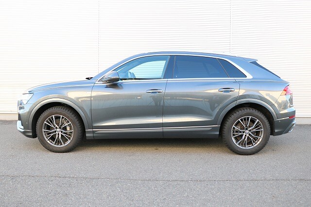 Image about Audi Q8 55 TFSI quattro debut package S line