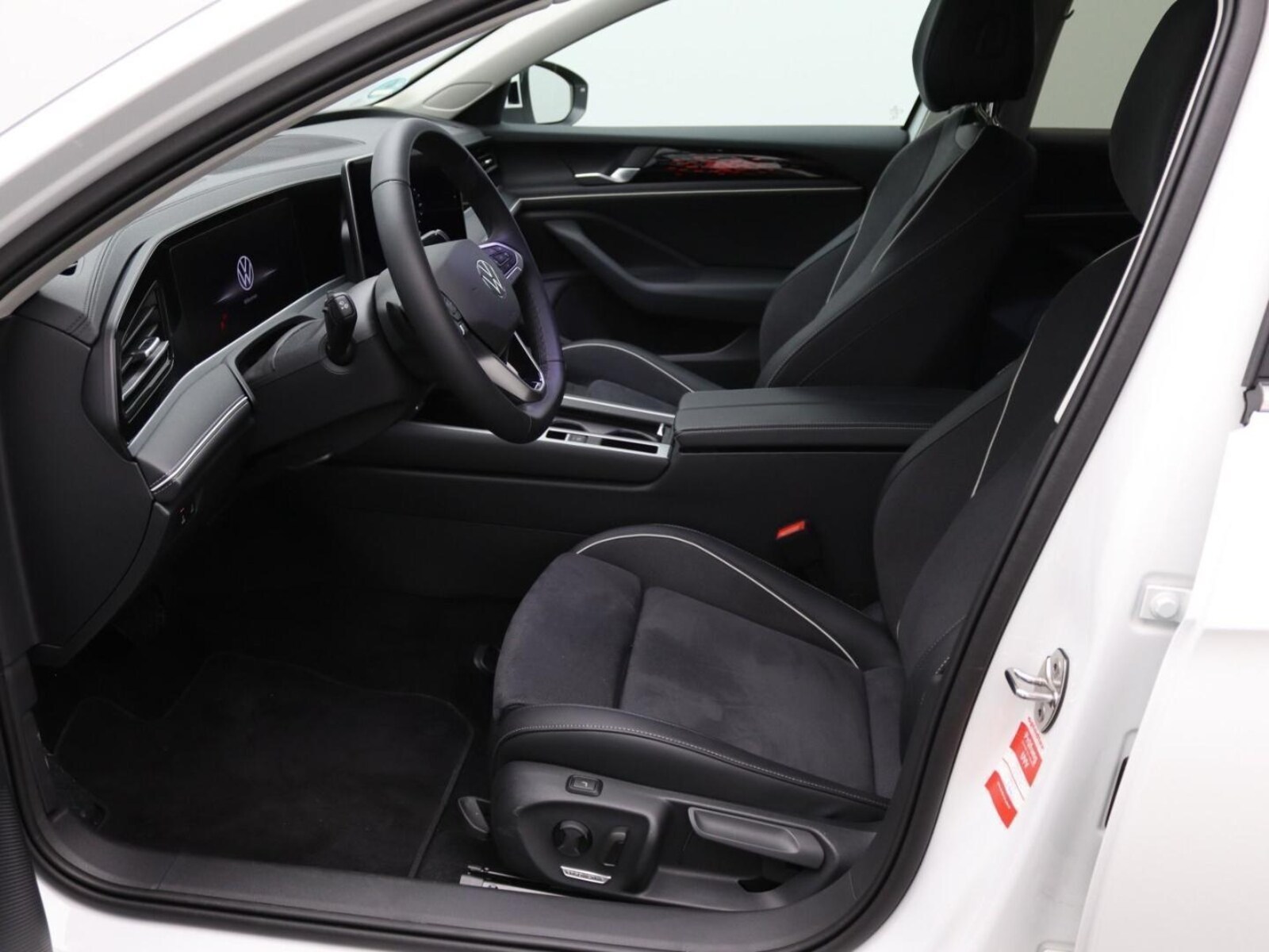 Volkswagen Passat – Bild 12