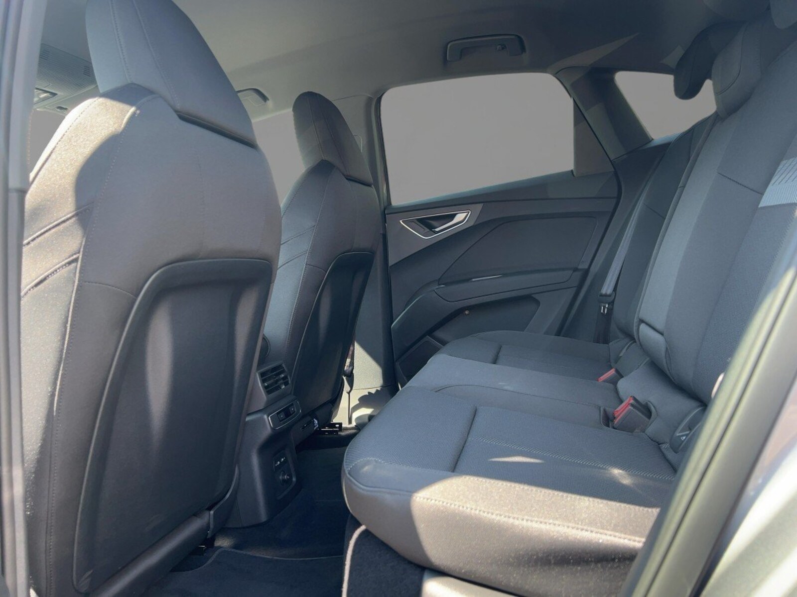 Audi Q4 Sportback e-tron – Bild 6