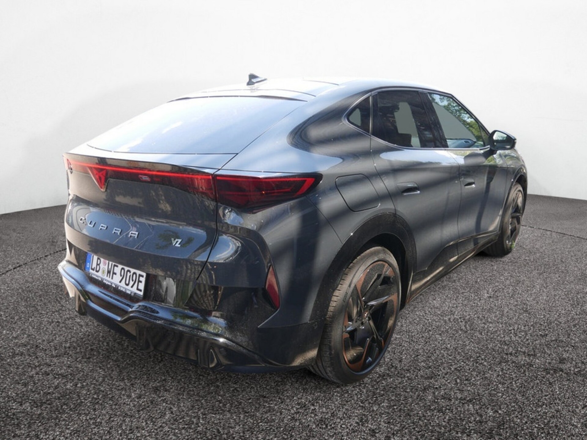 CUPRA Tavascan VZ