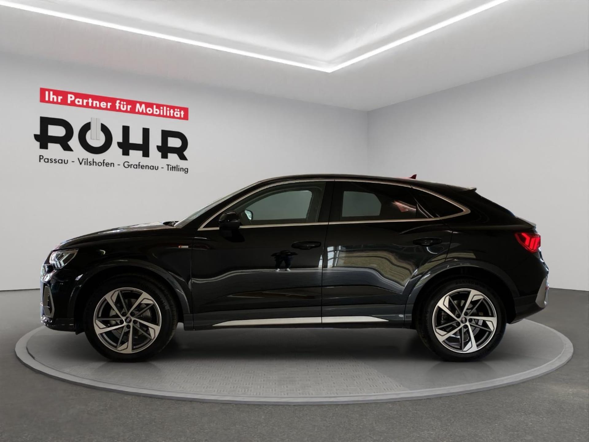 Audi Q3 Sportback S line