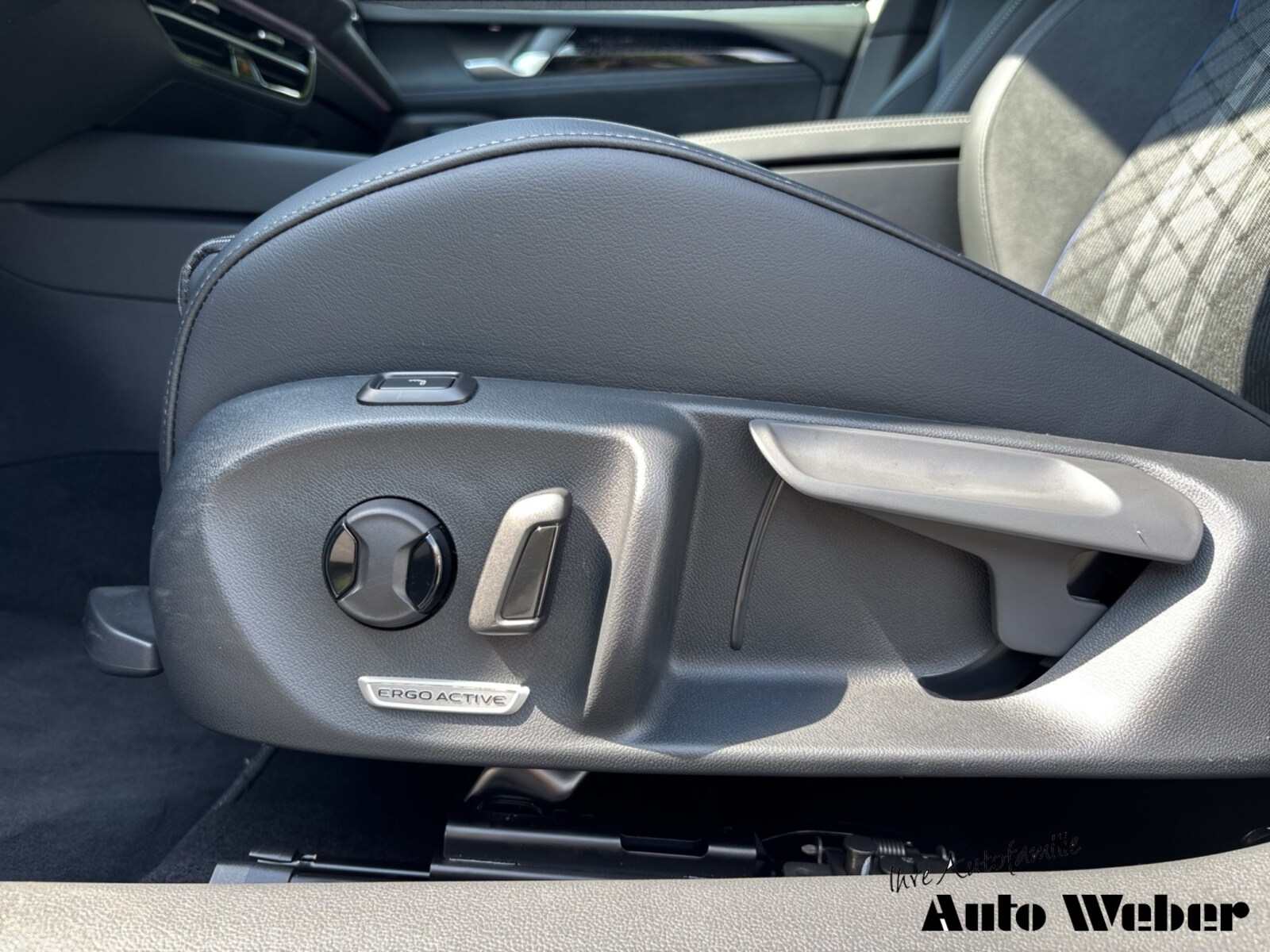 Volkswagen Passat – Bild 15