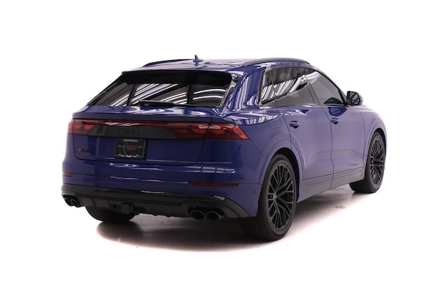 2025 Audi SQ8