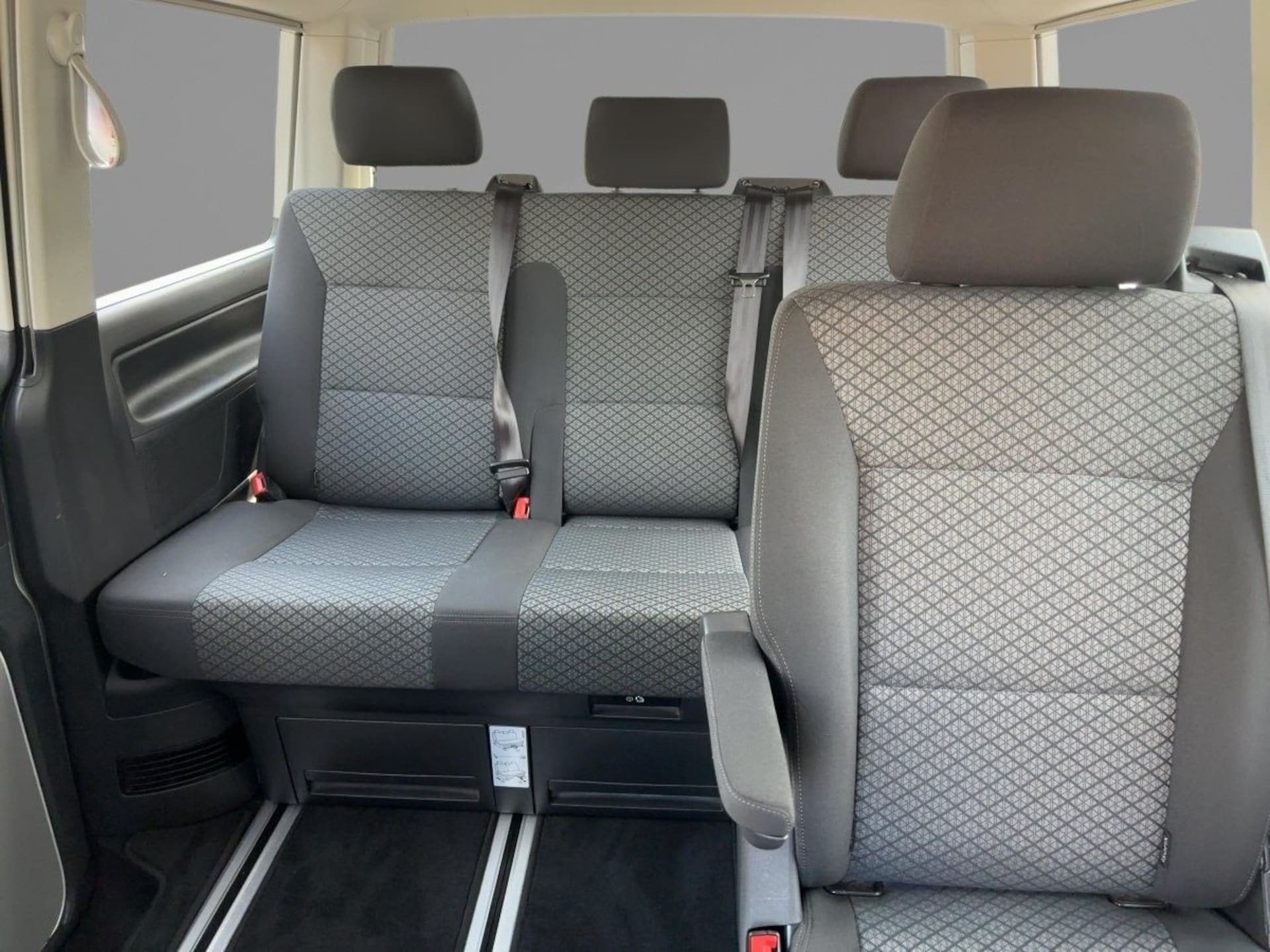 Volkswagen T6.1 California Beach