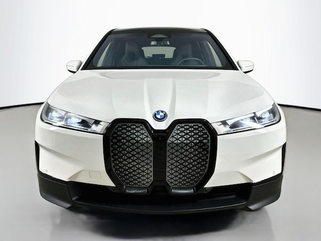 2024 BMW iX