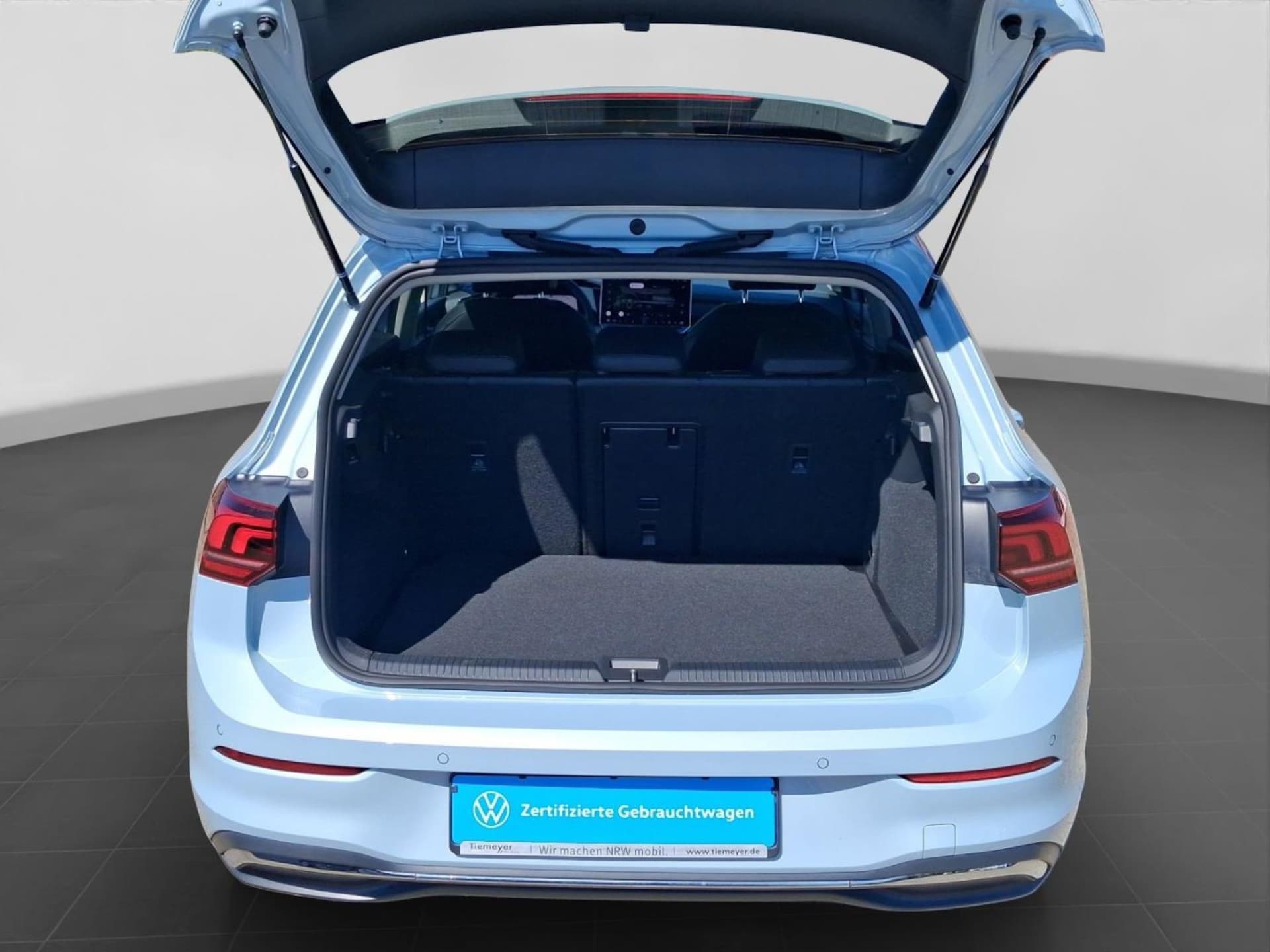 Volkswagen Golf Style