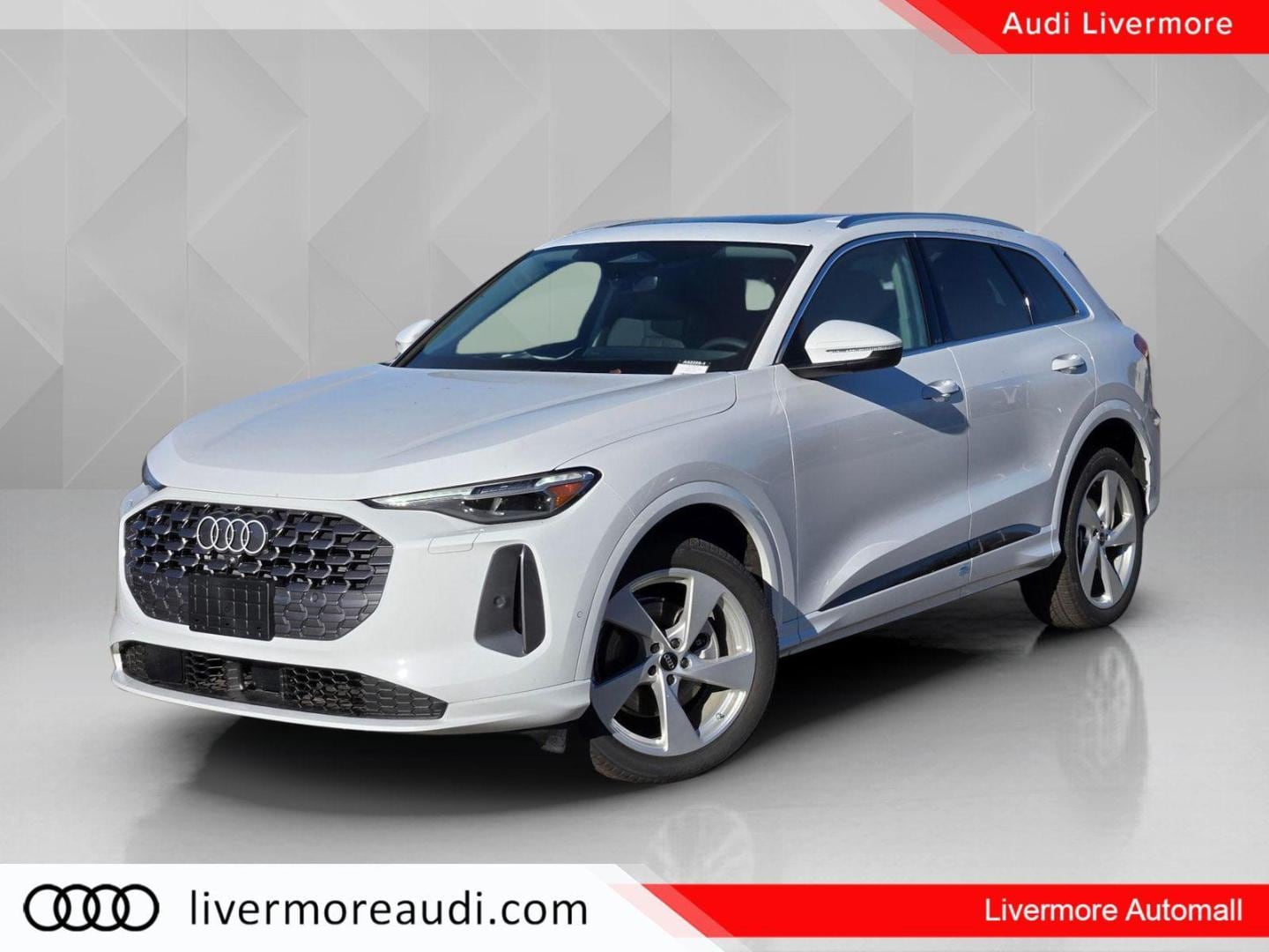 2025 Audi Q5 40 Premium Plus's photo