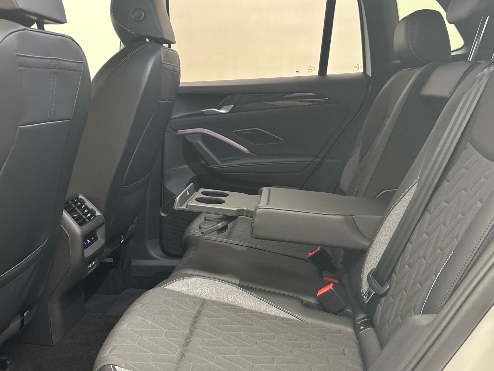 Volkswagen Tiguan – Bild 11