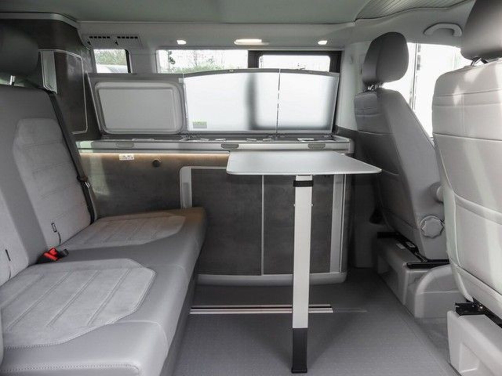 Volkswagen T6.1 California – Bild 22