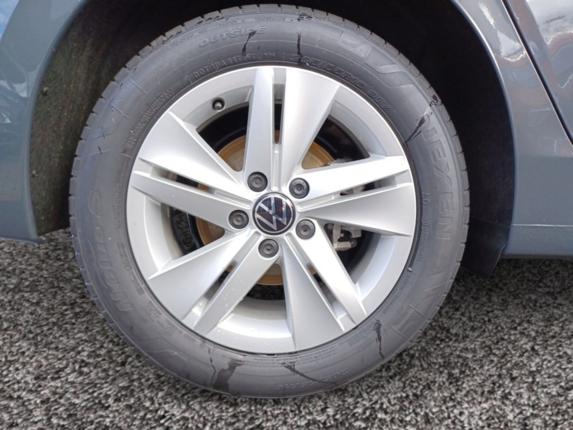 Volkswagen Golf Life