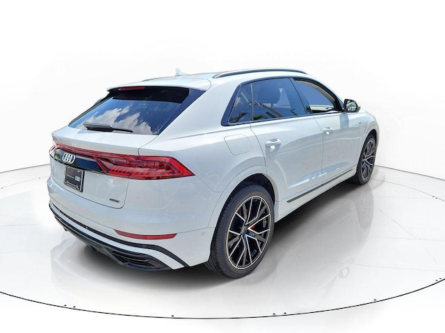 2023 Audi Q8