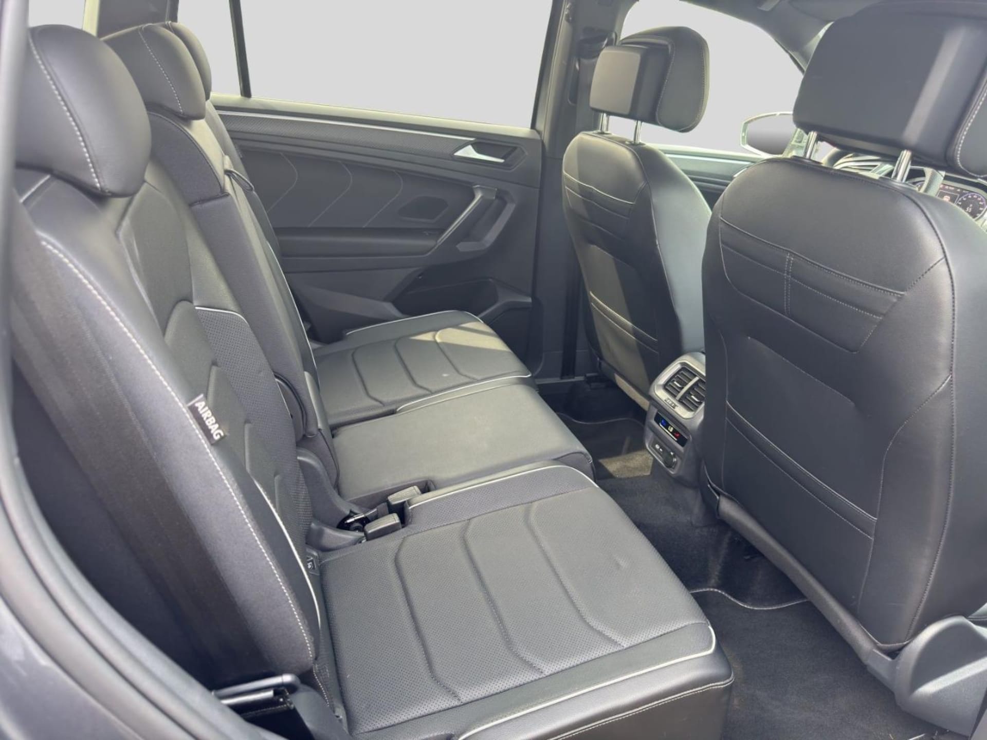 Volkswagen Tiguan Allspace R-Line