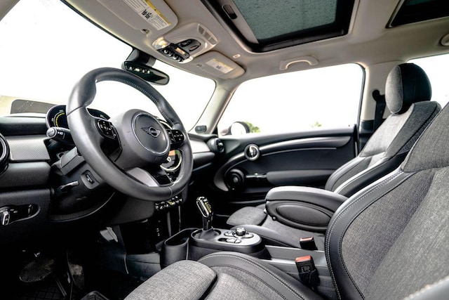 2024 MINI