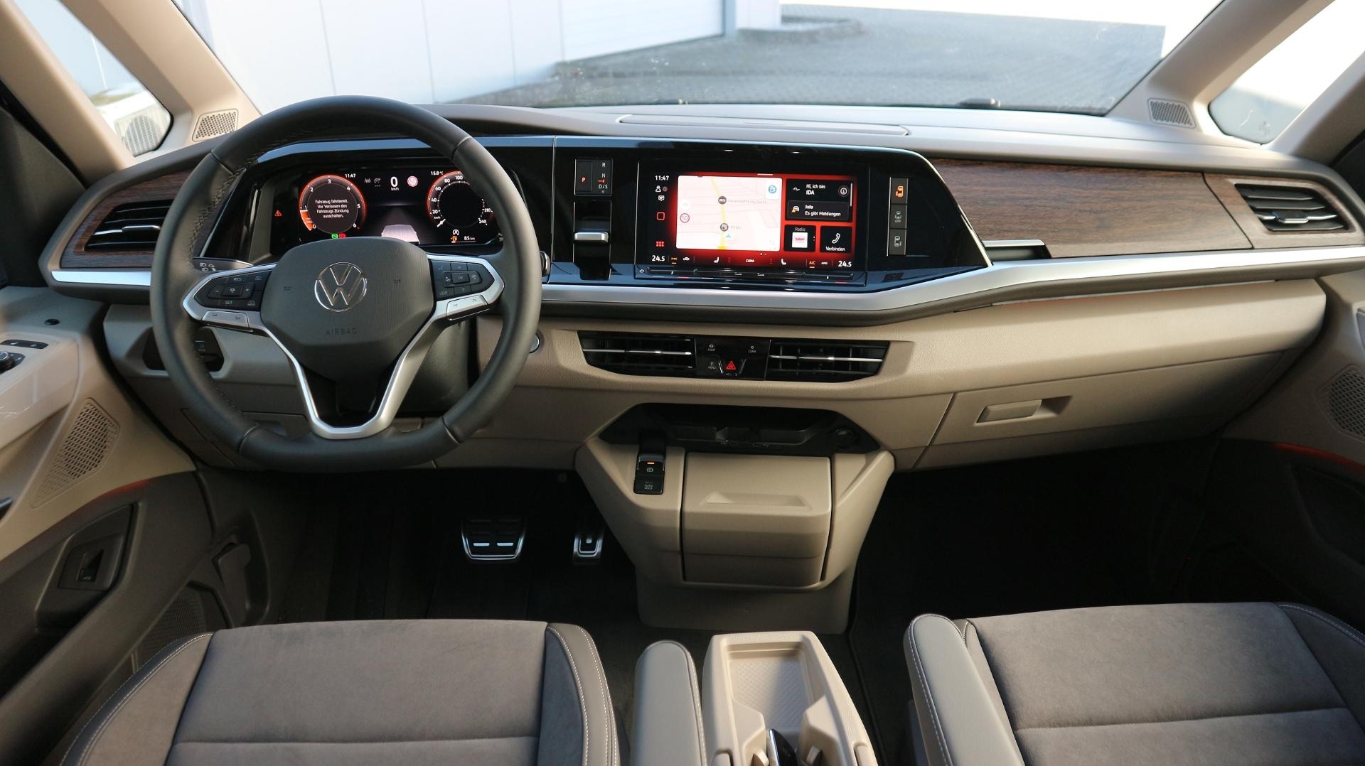 Volkswagen Multivan Style