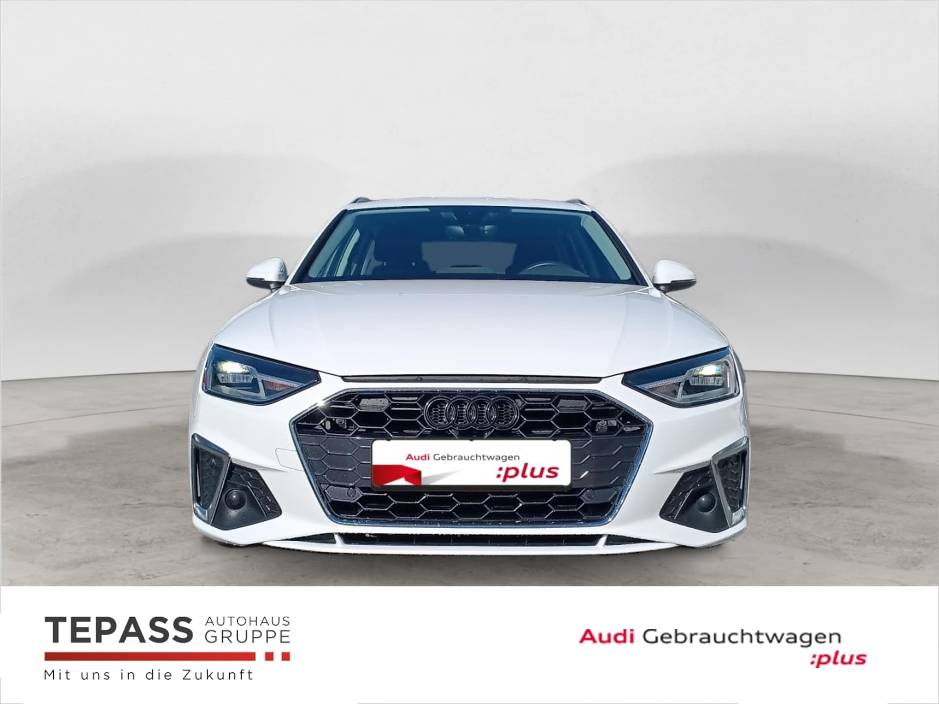 Audi A4 Avant S line