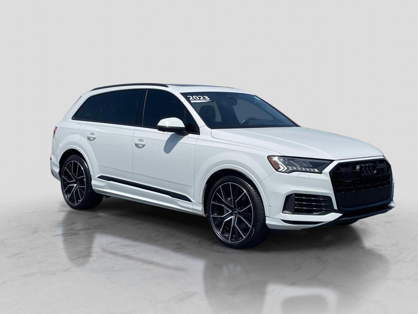 2023 Audi Q7 55 Prestige quattro Tiptronic's photo