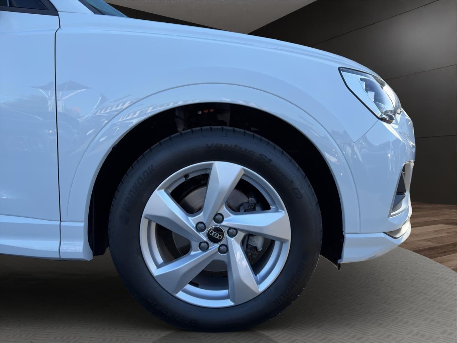 Audi Q3 SUV advanced