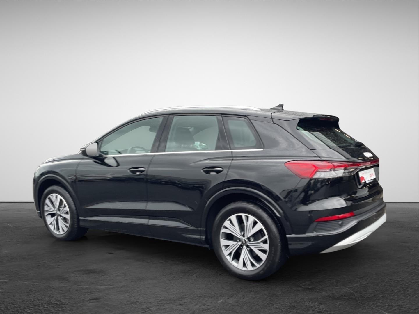 Bild über Audi Q4 e-tron 40 e-tron - für weitere Informationen kontaktieren Sie den Audi Partner