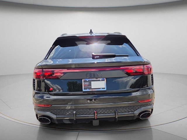 2027 Audi RS Q8 SUV performance