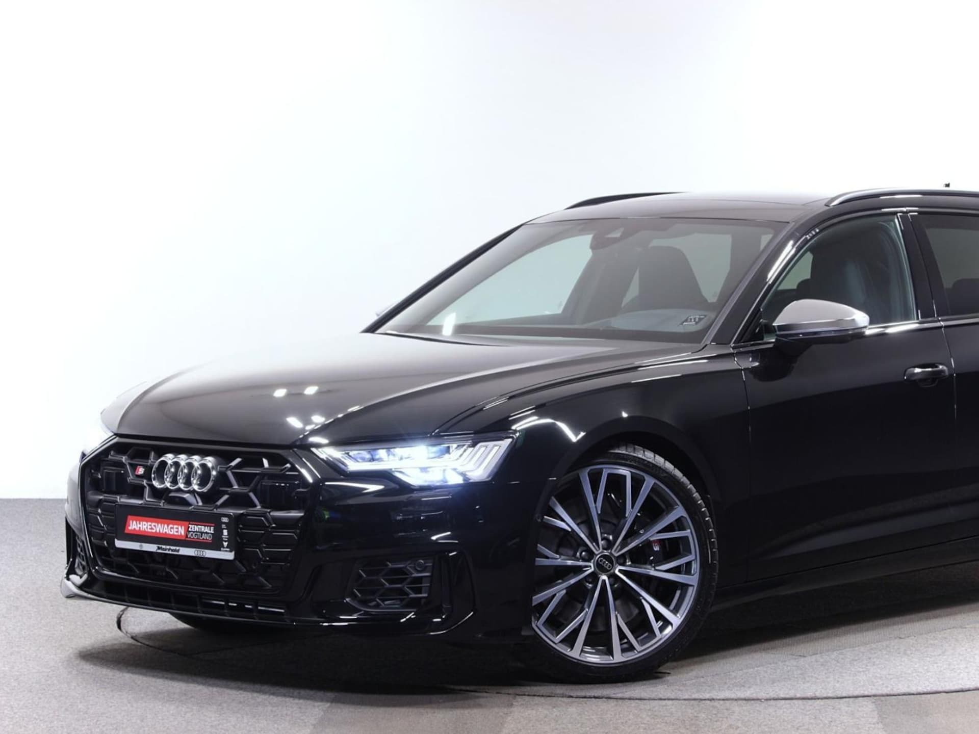 Audi S6 Avant
