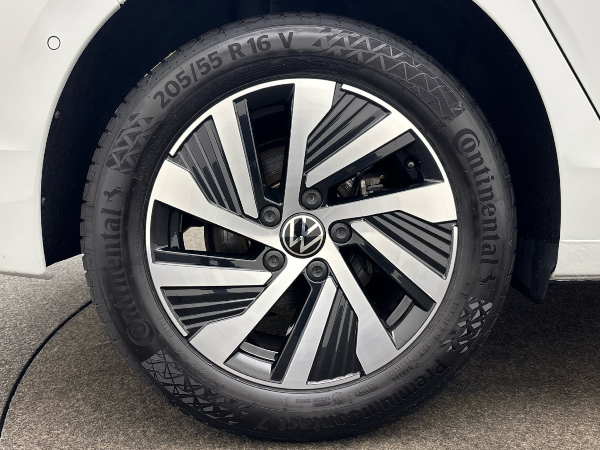 Volkswagen Golf Style