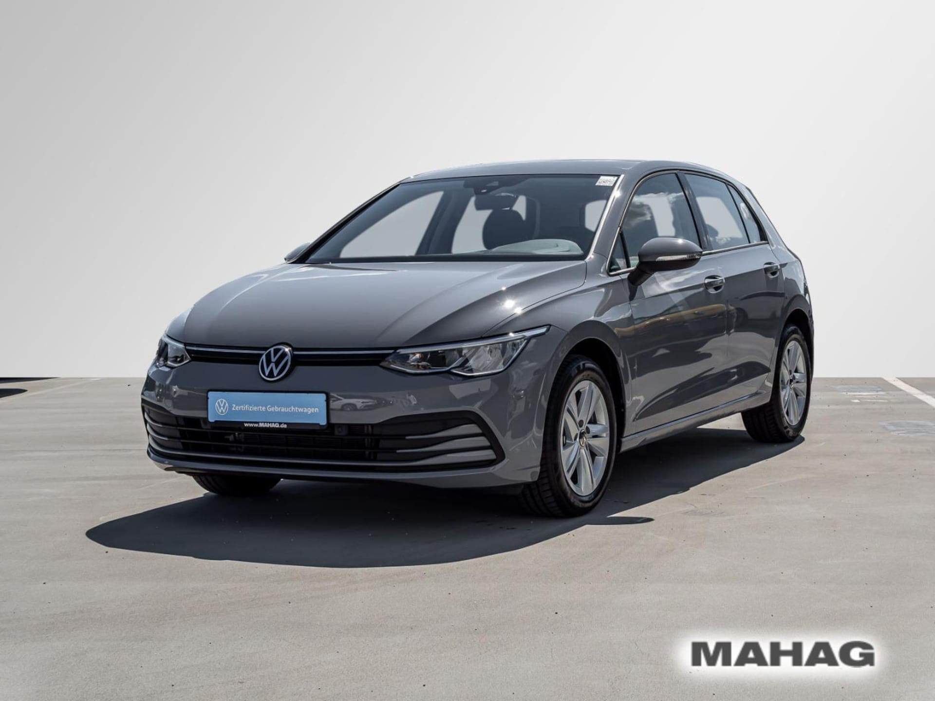 Volkswagen Golf Life