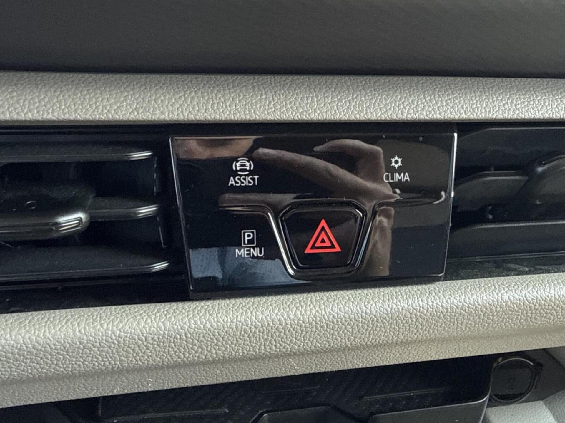 Volkswagen Multivan Model bazowy