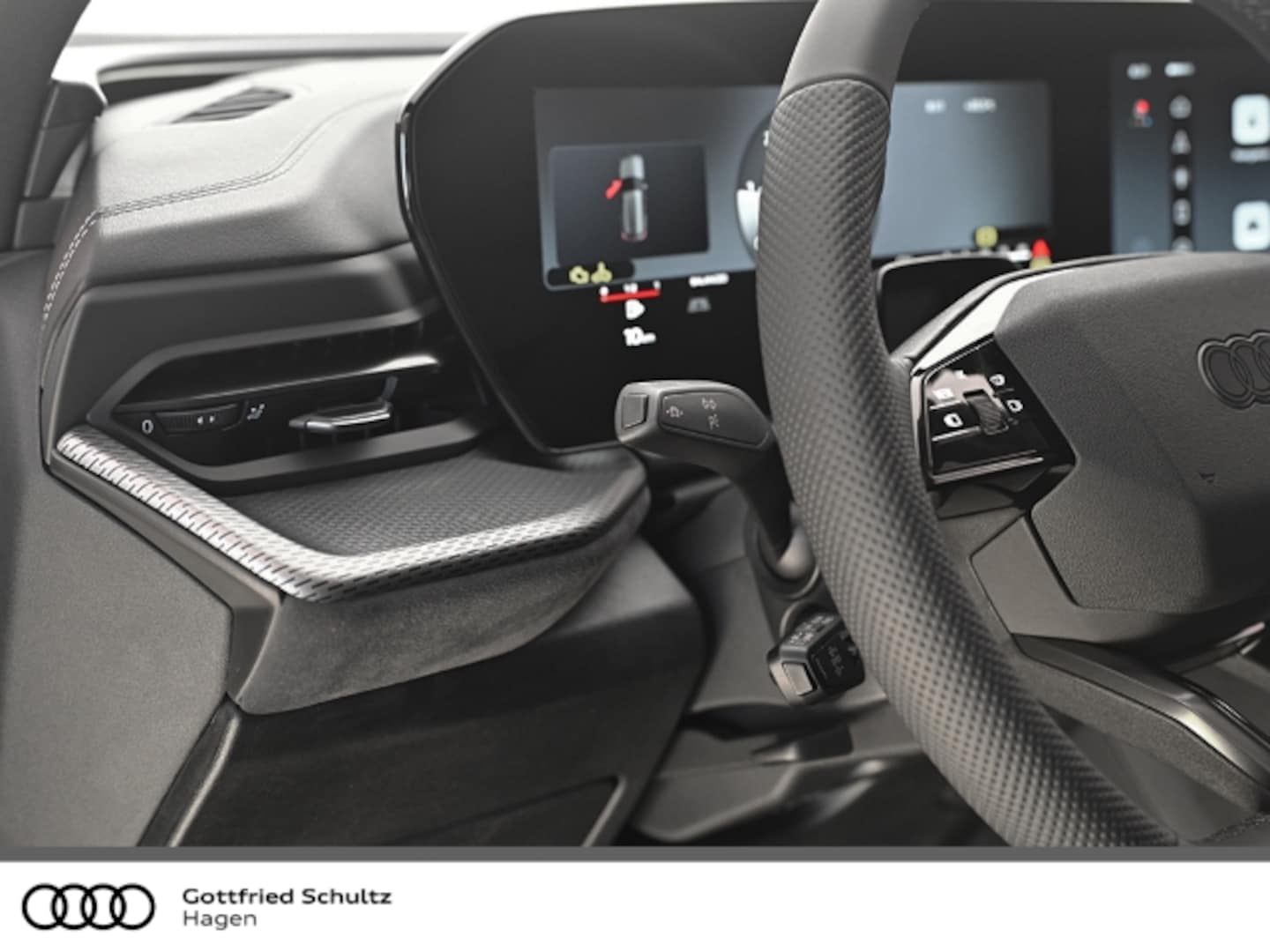 Bild über Audi Q5 SUV TDI quattro 220 kW S tronic - für weitere Informationen kontaktieren Sie den Audi Partner