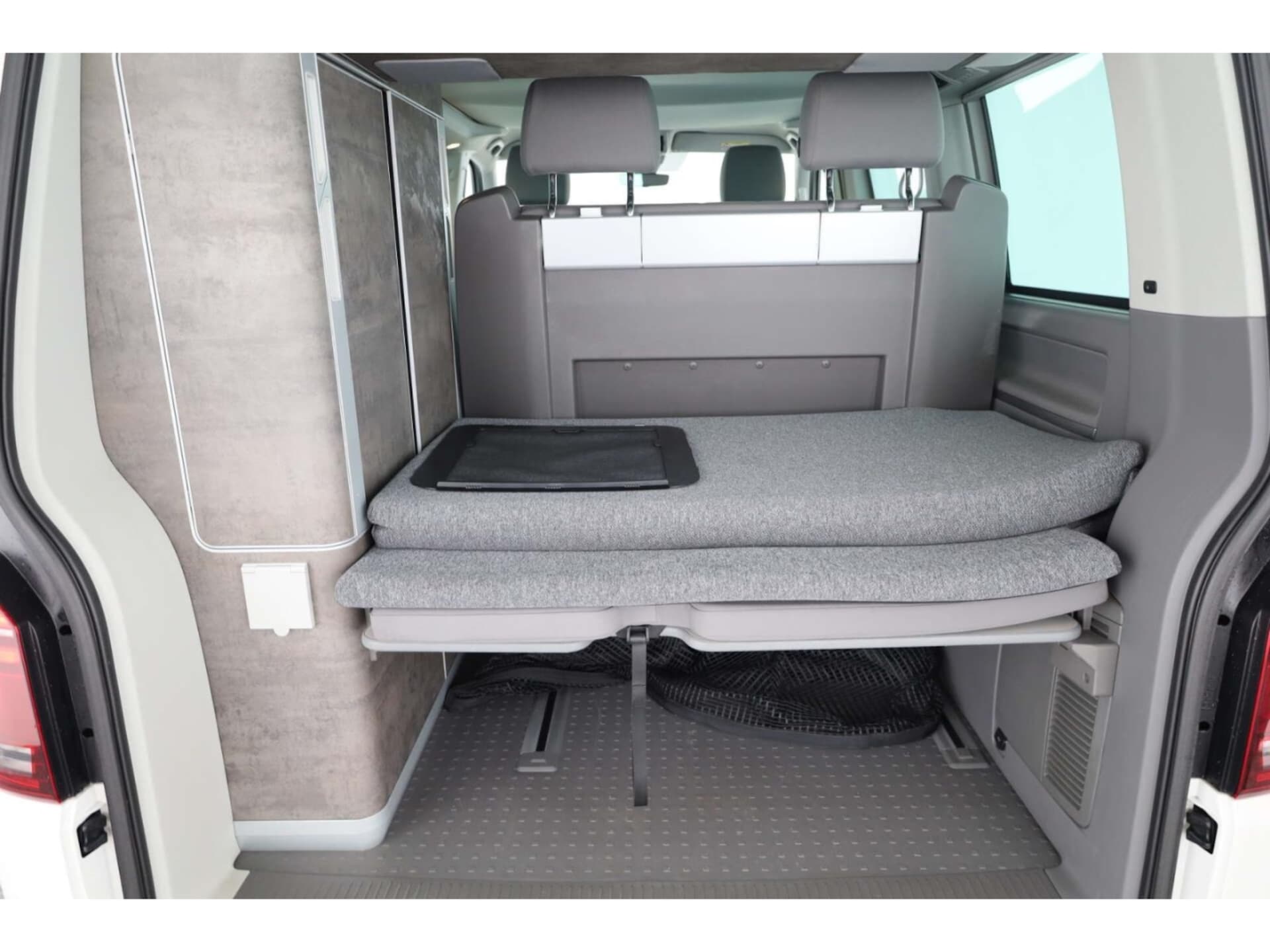 Volkswagen T6.1 California Ocean