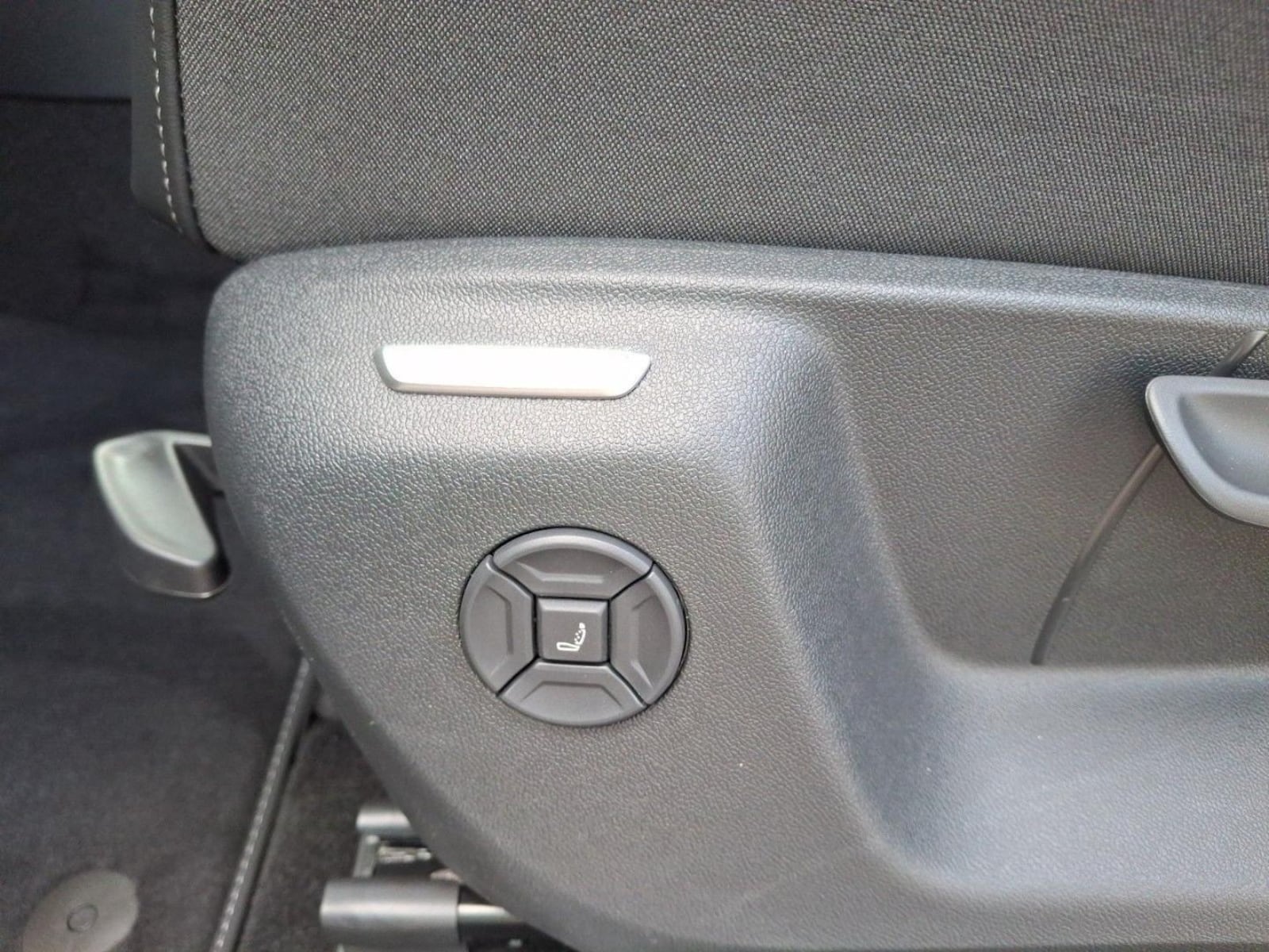 Volkswagen Tiguan – Bild 18