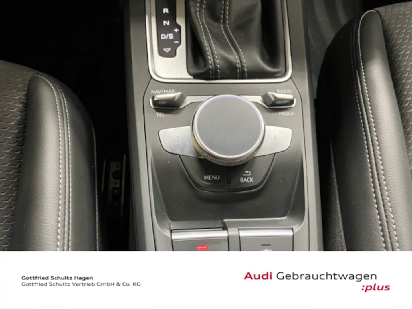 Bild über Audi SQ2 TFSI quattro S tronic - für weitere Informationen kontaktieren Sie den Audi Partner