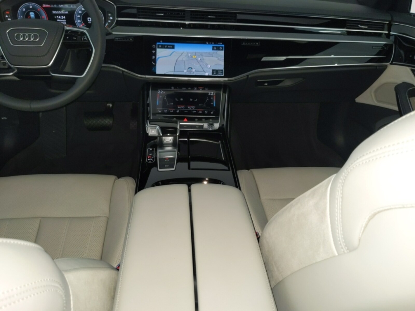 Audi A8 – Bild 12