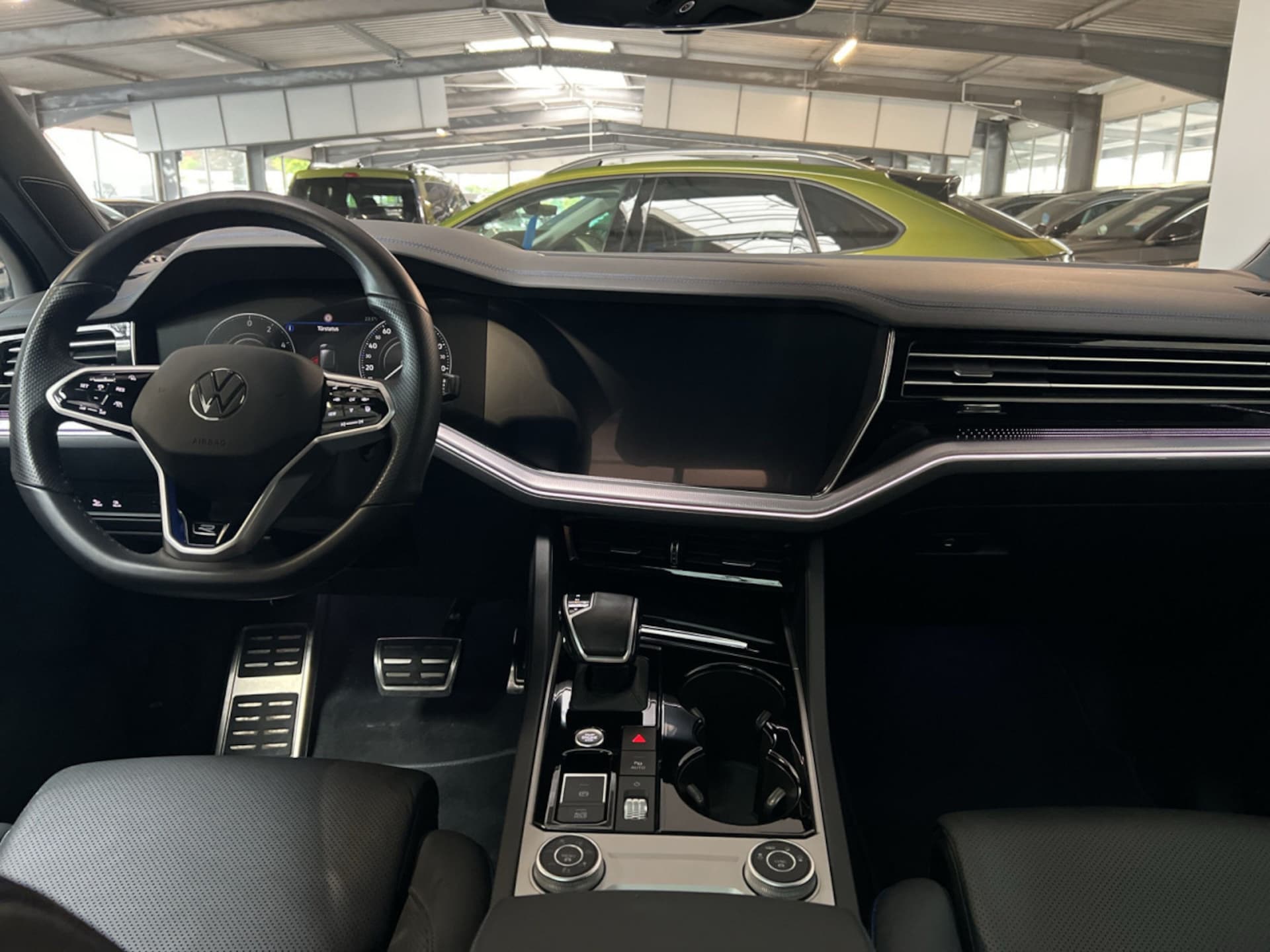 Volkswagen Touareg R
