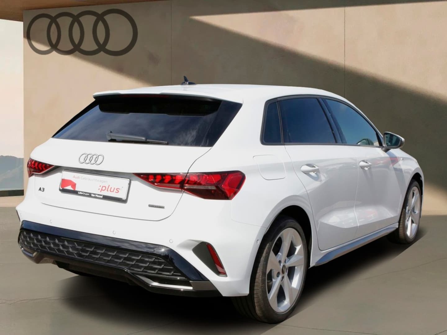 Bild über Audi A3 Sportback S line TFSI quattro 150 kW S tronic - für weitere Informationen kontaktieren Sie den Audi Partner