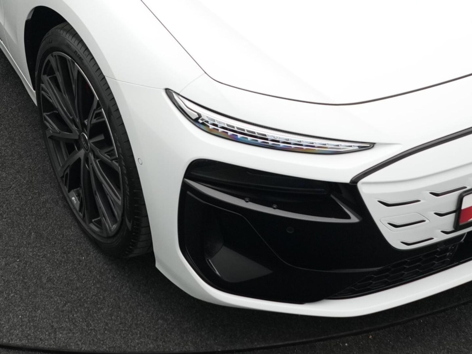 Audi A6 Avant e-tron – Bild 21
