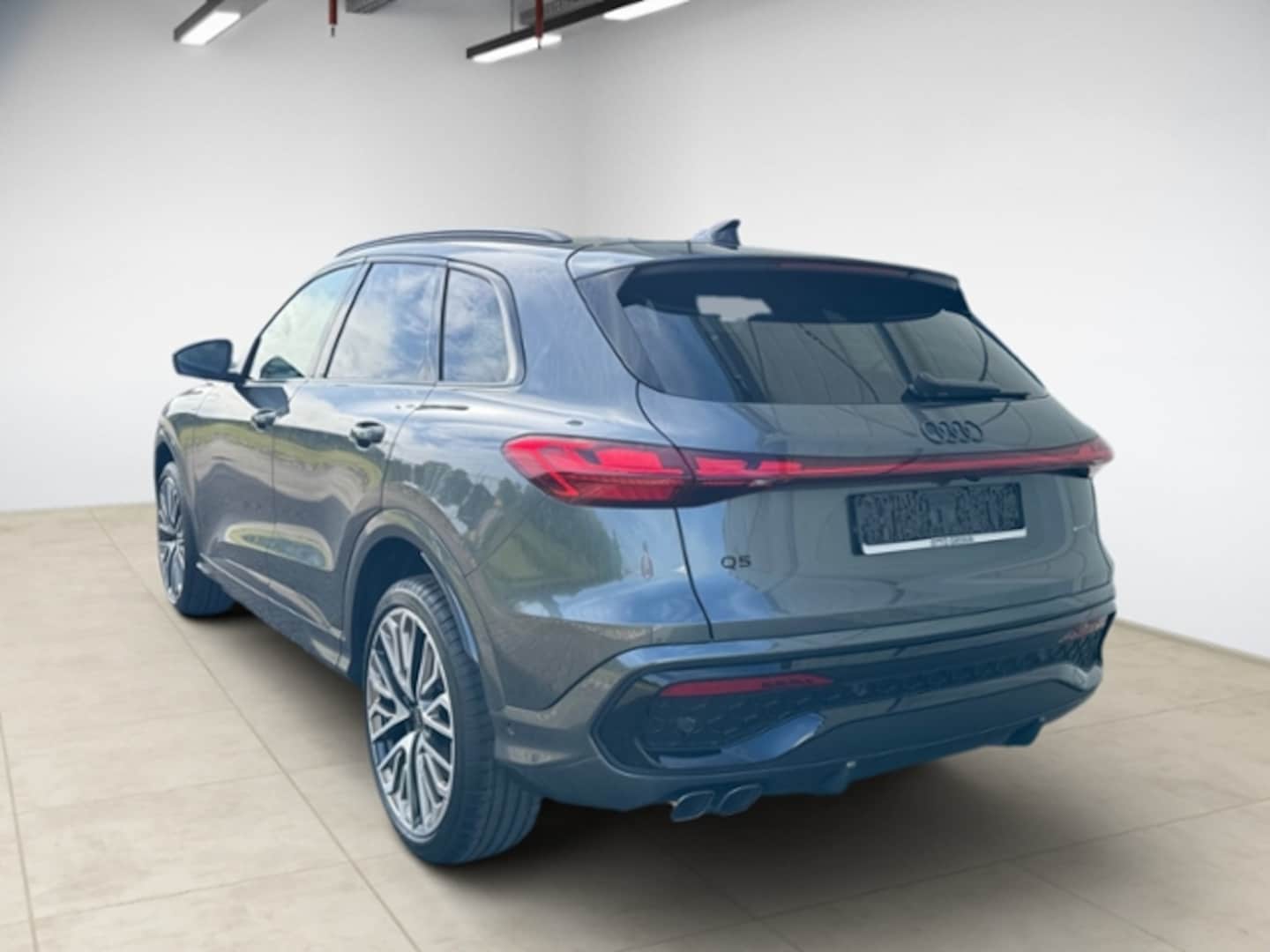 Bild über Audi Q5 SUV TDI quattro 150 kW S tronic - für weitere Informationen kontaktieren Sie den Audi Partner