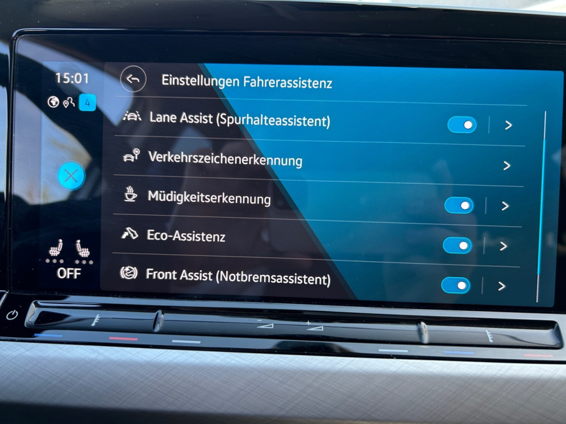 Volkswagen Golf Variant Life