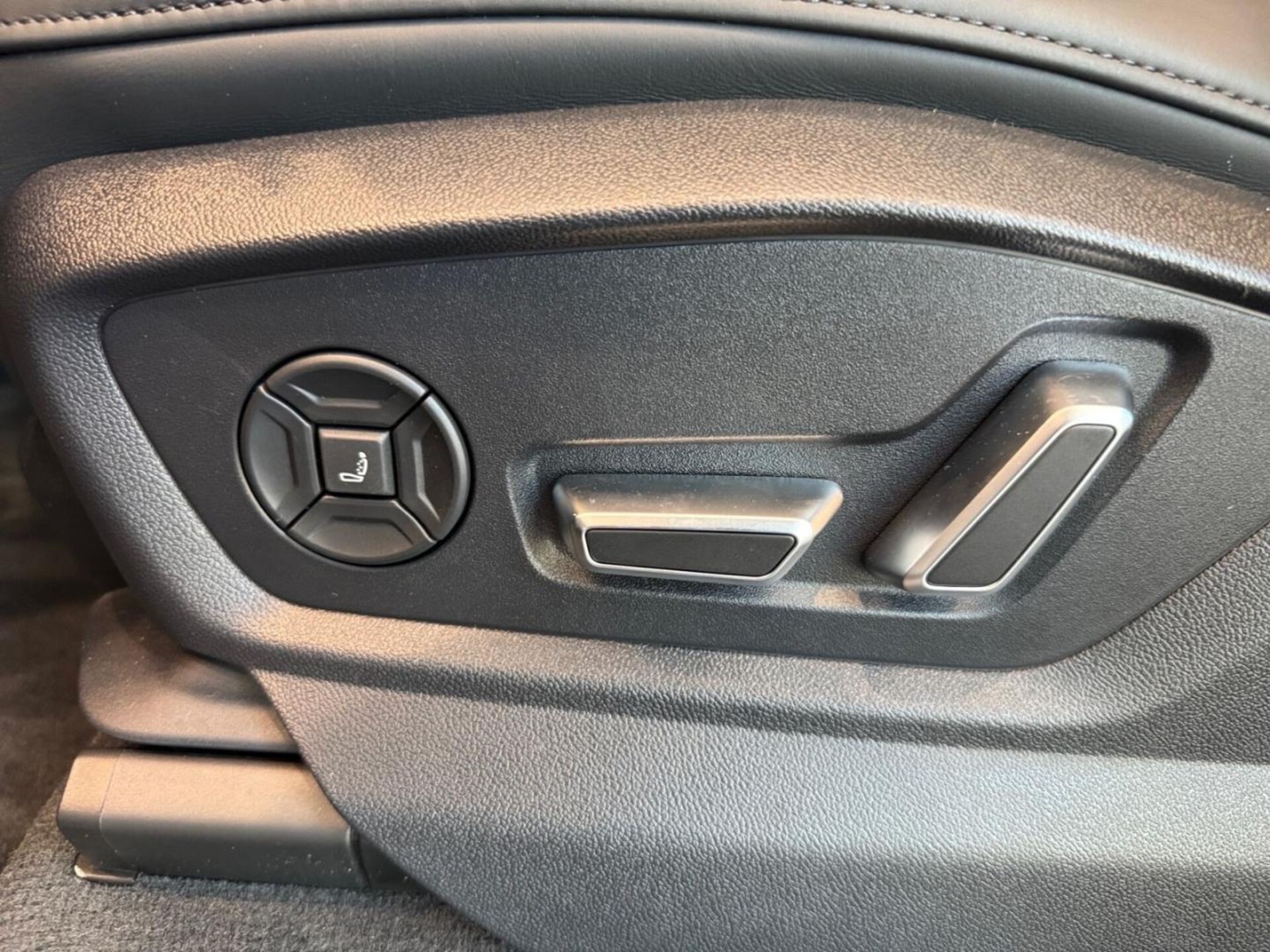 Audi SQ7 SUV
