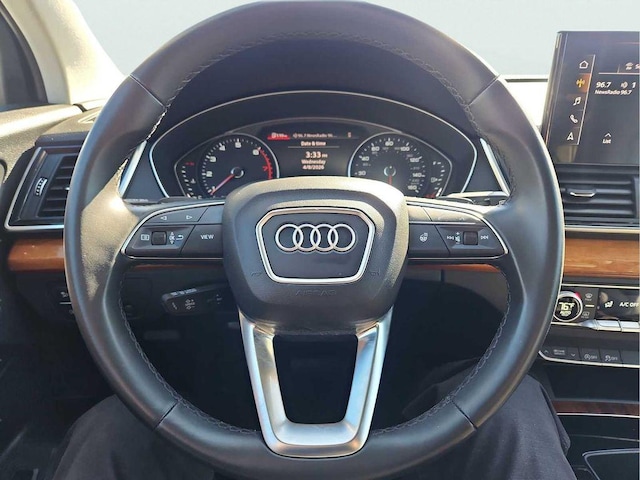 2023 Audi Q5 Premium - Photo 18